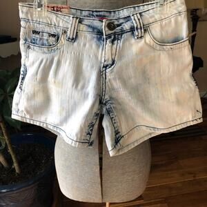 First Kiss jean shorts